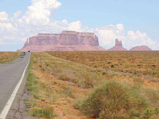 Anfahrt zum Monument Valley