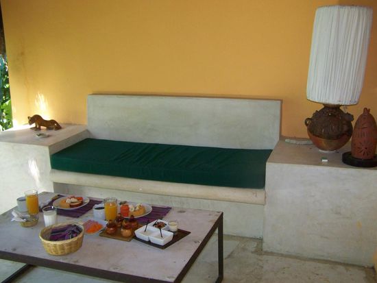 Frühstück auf der Terasse