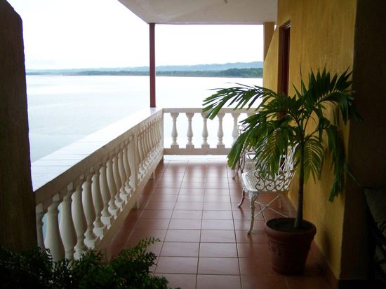 Abendstimmung am See vom Hotel aus gesehen