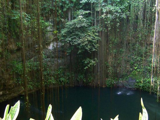 Cenote Ik Kil
