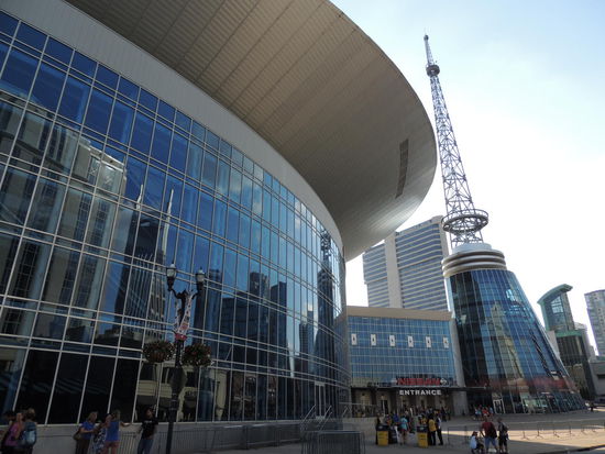 Für einen ersten Überblick drehen wir gleich eine Runde durch die Stadt.