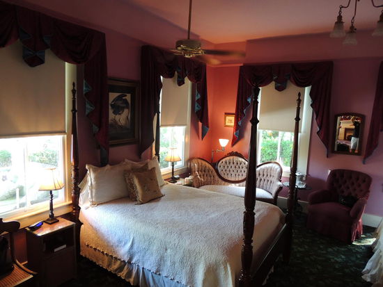 Devereaux Shields House