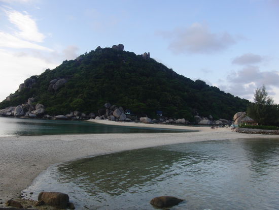 So sieht der Weg zum Restaurant bei Ebbe (abends) aus...