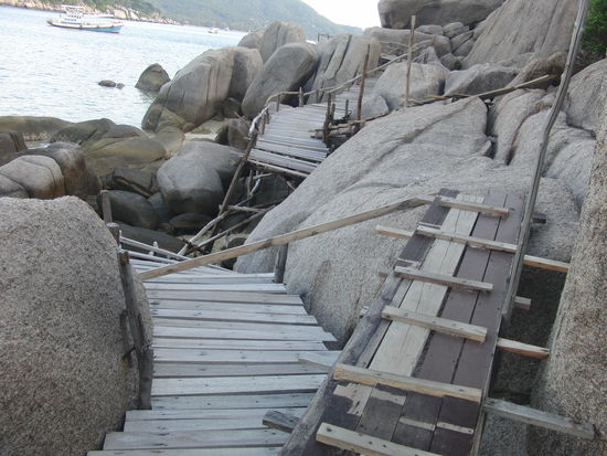 immernoch auf dem Weg zum Bungalow