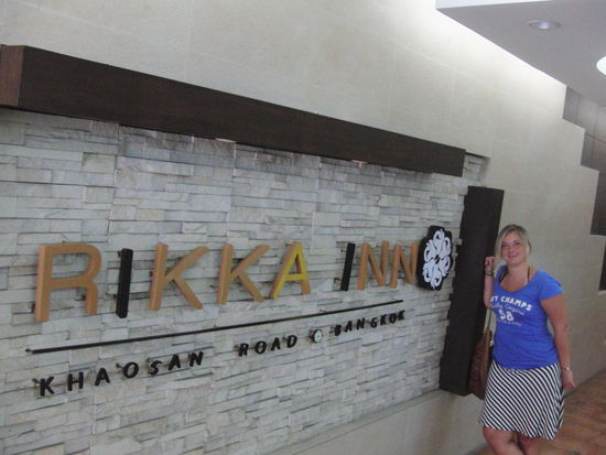 Das Rikka Inn in der Khao San Road, ganz schönes, aber unflexibles Hotel