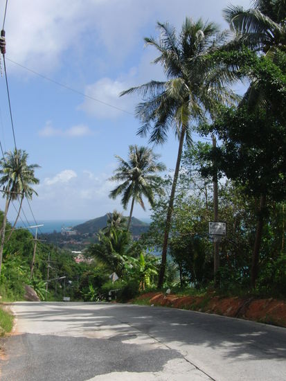 Hier zur Ausnahme eine asphaltierte Straße