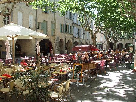 Place aux Herbes in Uzes