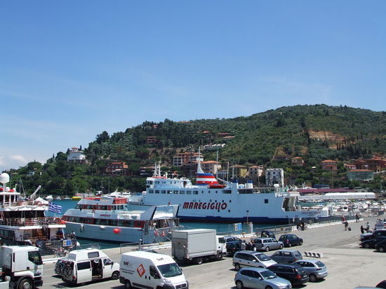 Fähre zur Insel Giglio