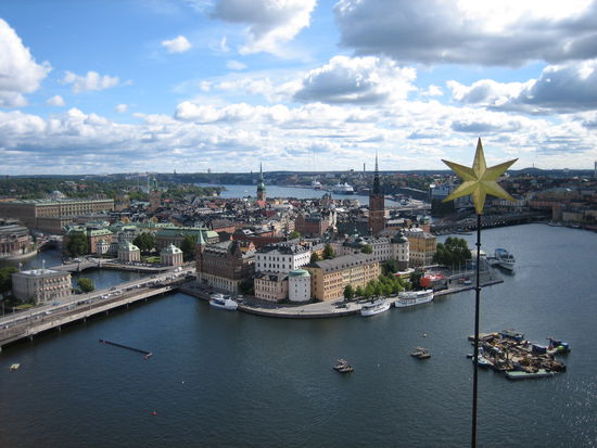 Mal wieder Bilderbuchwolken über Gamla Stan