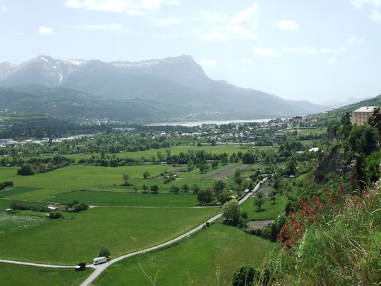 Blick von Embrun aus ins Tal der Durance