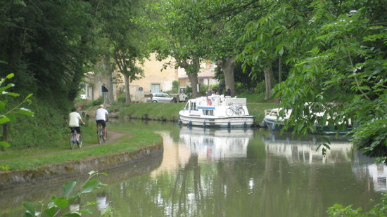 Mittagsliegeplatz an der "Ecluse Océan"