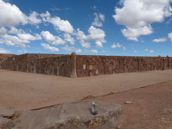 Die Mauer des Haupttempels