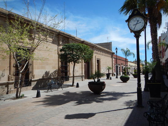 Die Fussgängerzone der Stadt