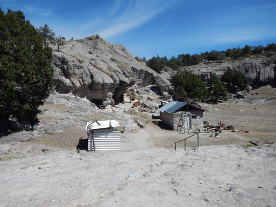 So wohnen die Tarahumaras