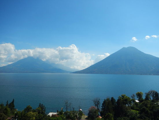 Der rechte Vulkan ist der San Pedro den ich besteigen werde.