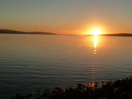 Sonnenuntergang vorm Hostal in Ancud.