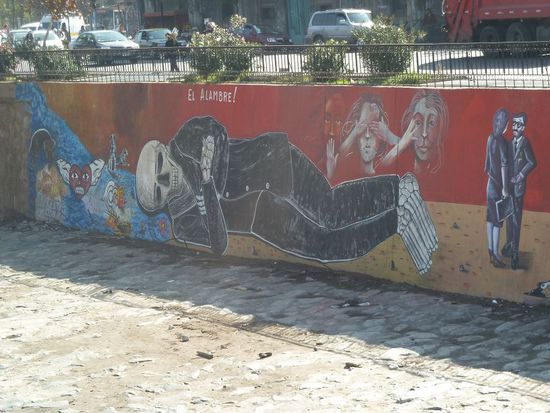 Lexis Lieblingsgraffiti am Rio Mapocho