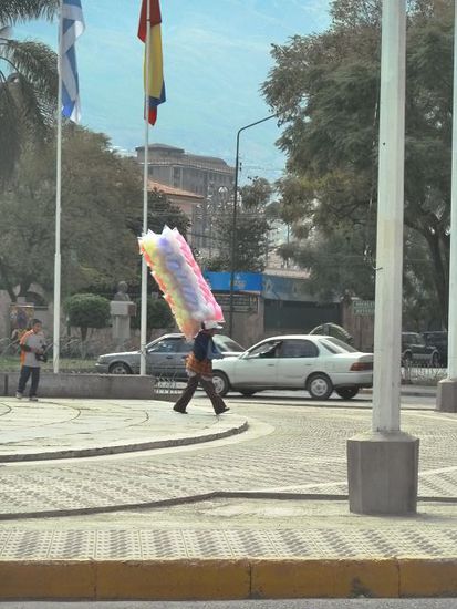 Zuckerwatte Verkaeufer