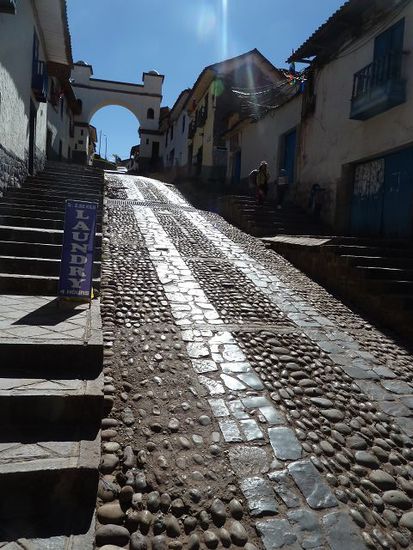 Die Luft duenn, die Strasse steil. Das war ein gutes Training fuer Machu Picchu