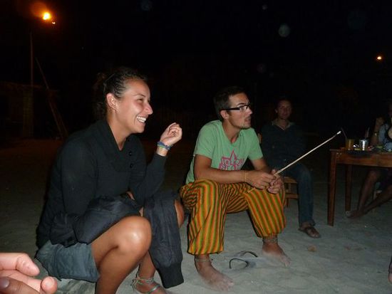 Lagerfeuer sind immer Spass mit Marisel und Daniel