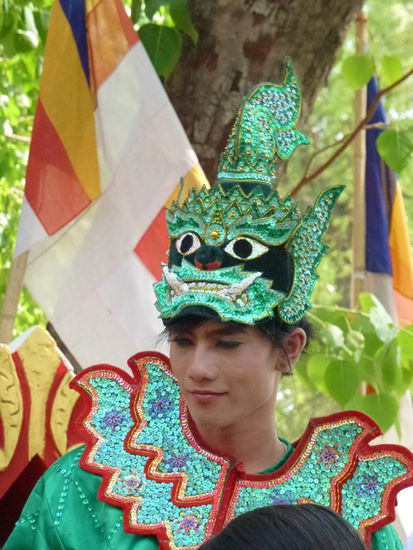 Tempelfest in Mandalay