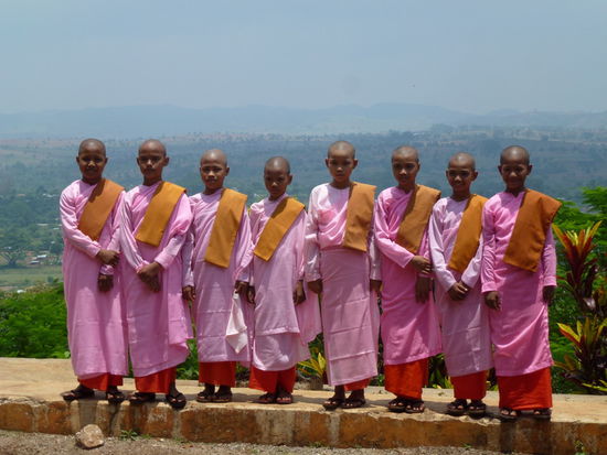 Nonnen auf Pilgerfahrt