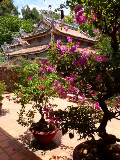 Nebengebäude, scheint ein altes Wohngebäude zu sein