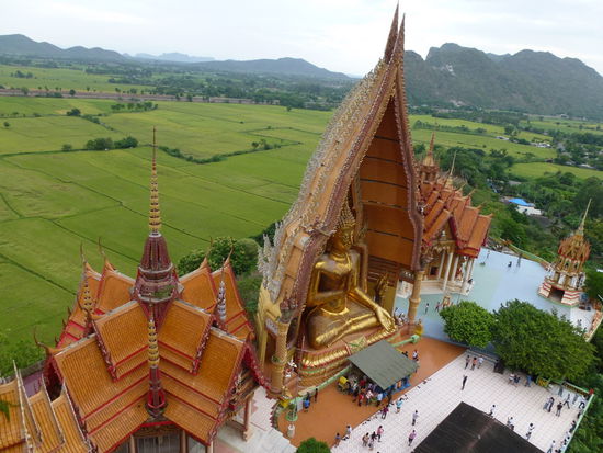 Blick von "Oben" auf den Wat Tham Seua