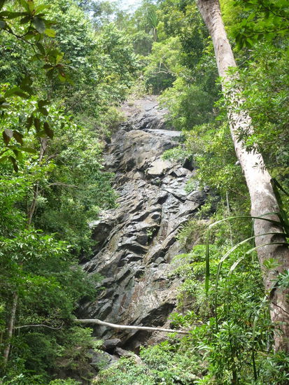 Phaeng Wasserfall mit kaum Wasser
