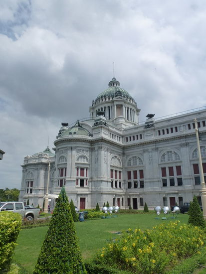 Abhisek Dusit Thronhalle