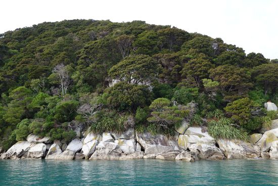 Mit dem Boot unterwegs im Tasman National Park