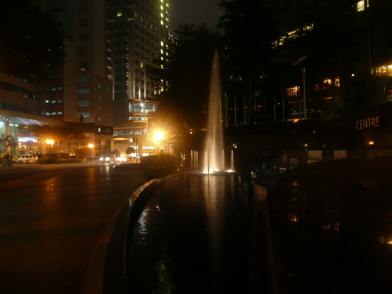 Im Hintergrund ist unser Hotel  zu sehen....