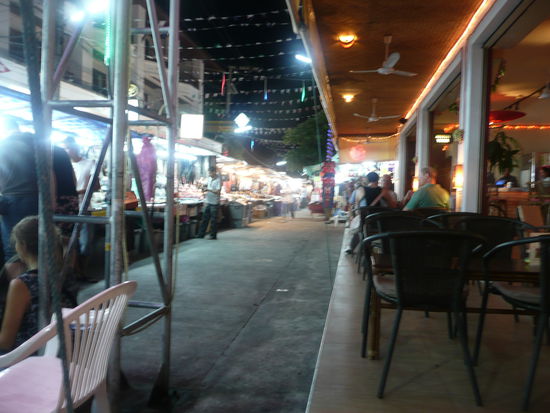 Gaaanz viele Stände zum shoppen...aber wir waren brav!