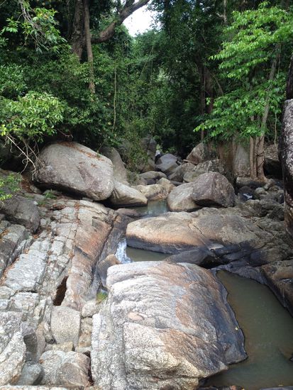 So sehen alle restlichen Bilder aus...schön aber mir doch zu wenig Wasser für einen Wasserfall
