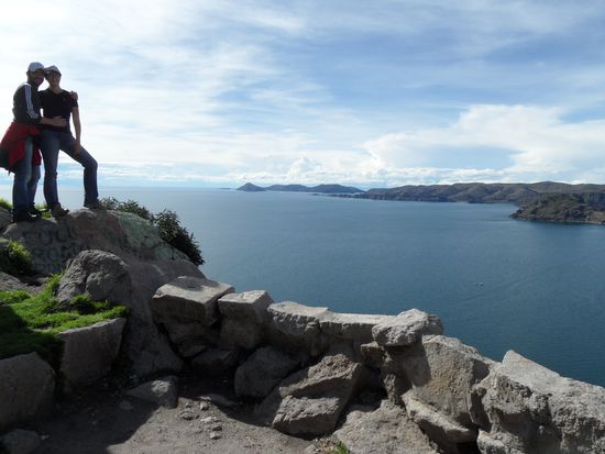 Auf dem Kalvarienberg (4.018 m) mit der Isla del Sol im Hintergrund