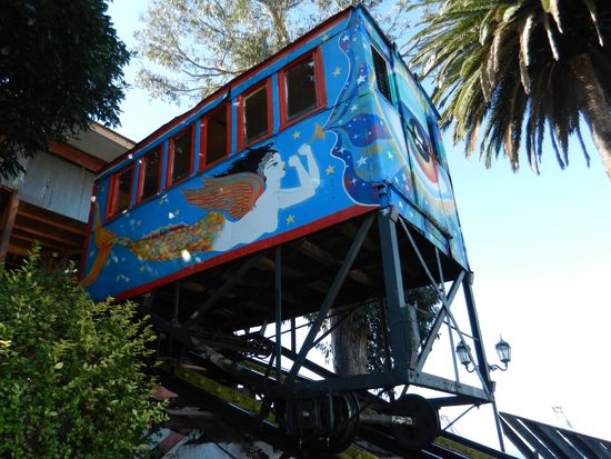 ...die auch durch kleine Standseilbahnen erreichbar sind.