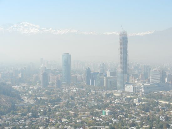 Hier entsteht im Smog das höchste Gebäude Südamerikas