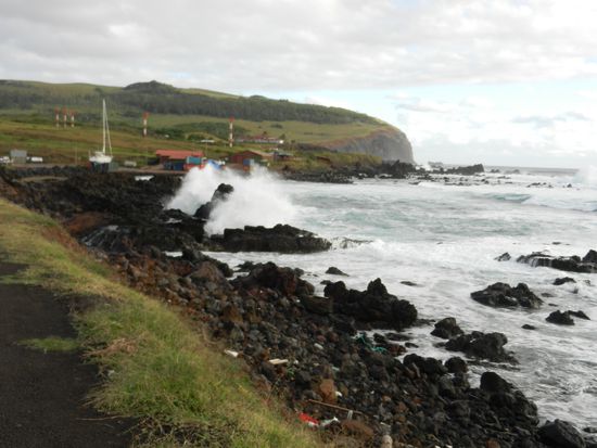 Die Brandung vor unserer Unterkunft