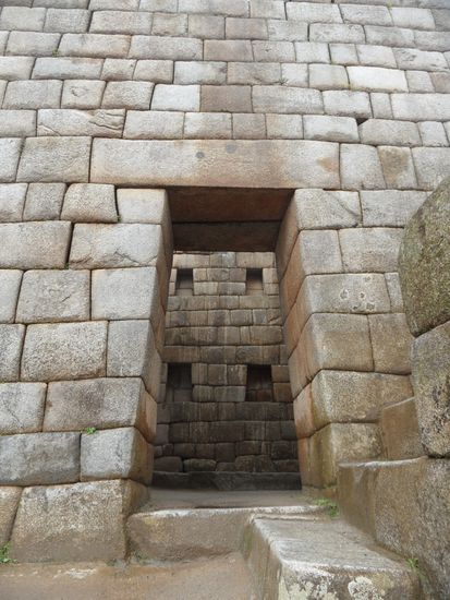 "Palast der Prinzessin" - ohne Mörtel fugenfrei aufeinandergesetzt!