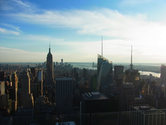 Der Ausblick vom Rockefeller Center auf das Empire State Building.