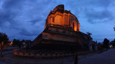 Mein neuer Bildschirmhintergrund. Der Tempel im Zentrum von Chiang Mai.