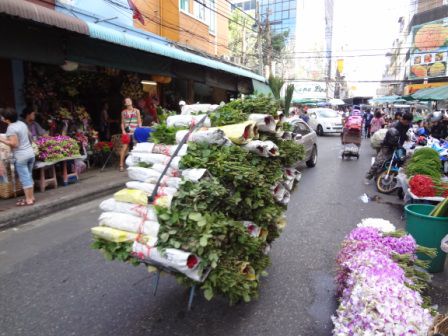 ... erst ging es noch zum Flower Market, und dann weiter...