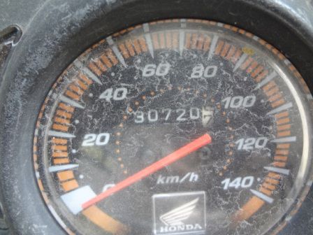 Dann wurde der Roller abgegeben. Wahnsinnige 30730,7 km gelaufen. Na gut dafür braucht man ja das vorher Bild...
