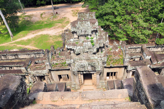 und da müssen wir jetzt wieder runter