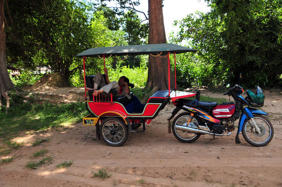Tuk Tuk Driver in der Pause