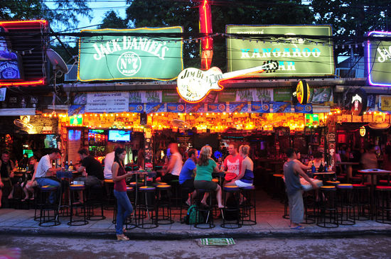 Partymeile und Sextourismus...