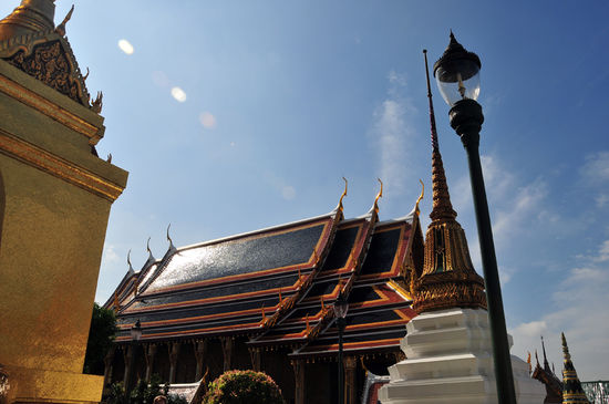 Der Bot, der die Heimat des 66cm grossen Smaragdbuddahs ist. Dieser Jadebuddah gilt als Beschützer des Landes und der Dynastie. Leider ist im Inneren des Bots das Fotografieren untersagt.