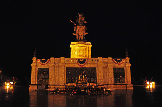 Memorial Monument zu Ehren König Naresuan