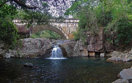 unterer Teil des Little Cristal Creeks