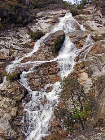 Die Emmerald Falls
